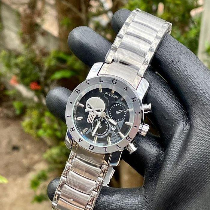 RELOGIO INVICTA E BVLGARI MODELO CAVEIRA